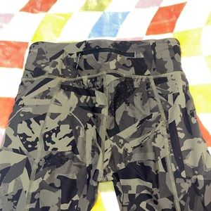 Lululemon Wunder Under Scalloped Hem - Camo